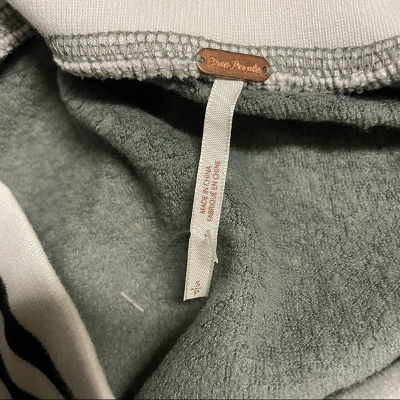 Free People Mini skirt size small gray with elastic waist - Picture 7 of 7